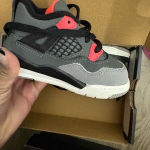 Air Jordan 4 Retro "Infrared" sneakers 6c